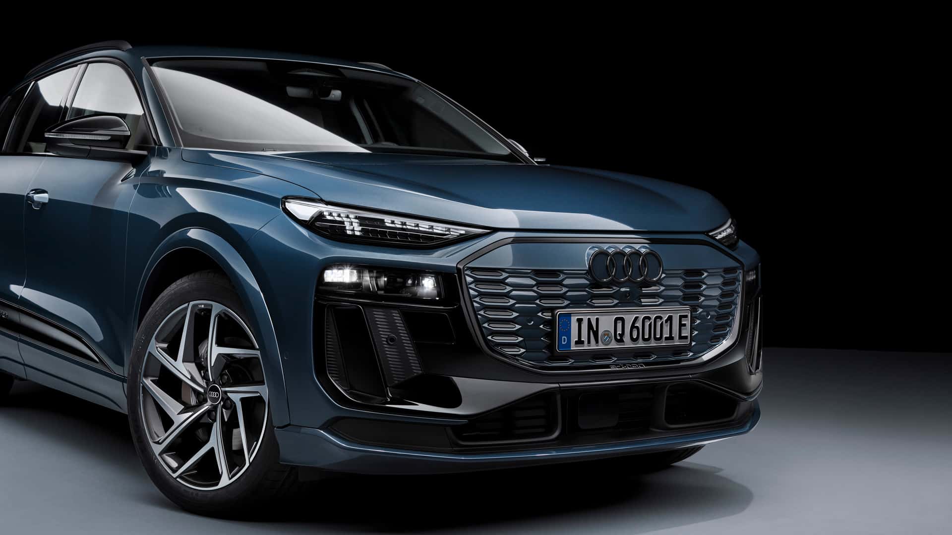 Audi Q6 SUV e-tron quattro