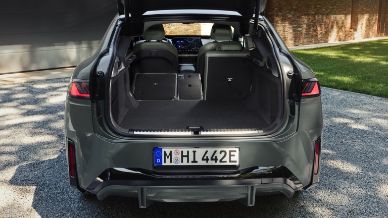 BMW iX4 40 xDrive