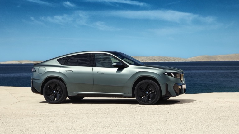 BMW iX4 40 xDrive