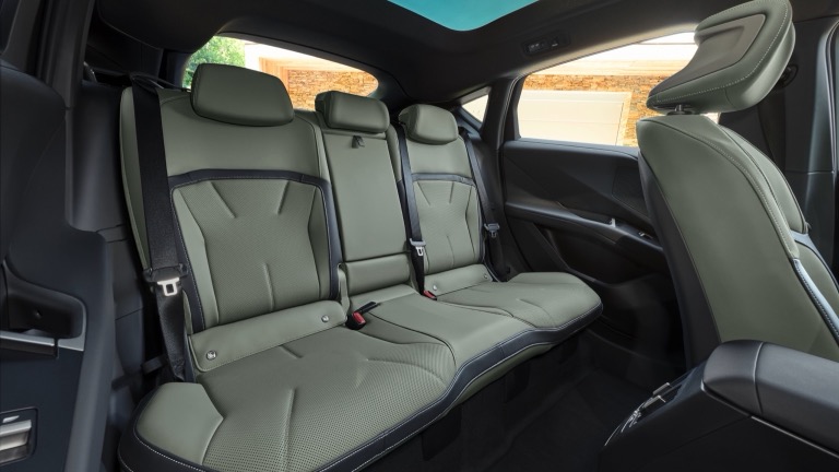 BMW iX4 50 xDrive