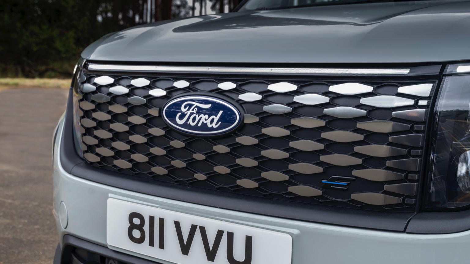 Ford e-Tourneo Courier 2024