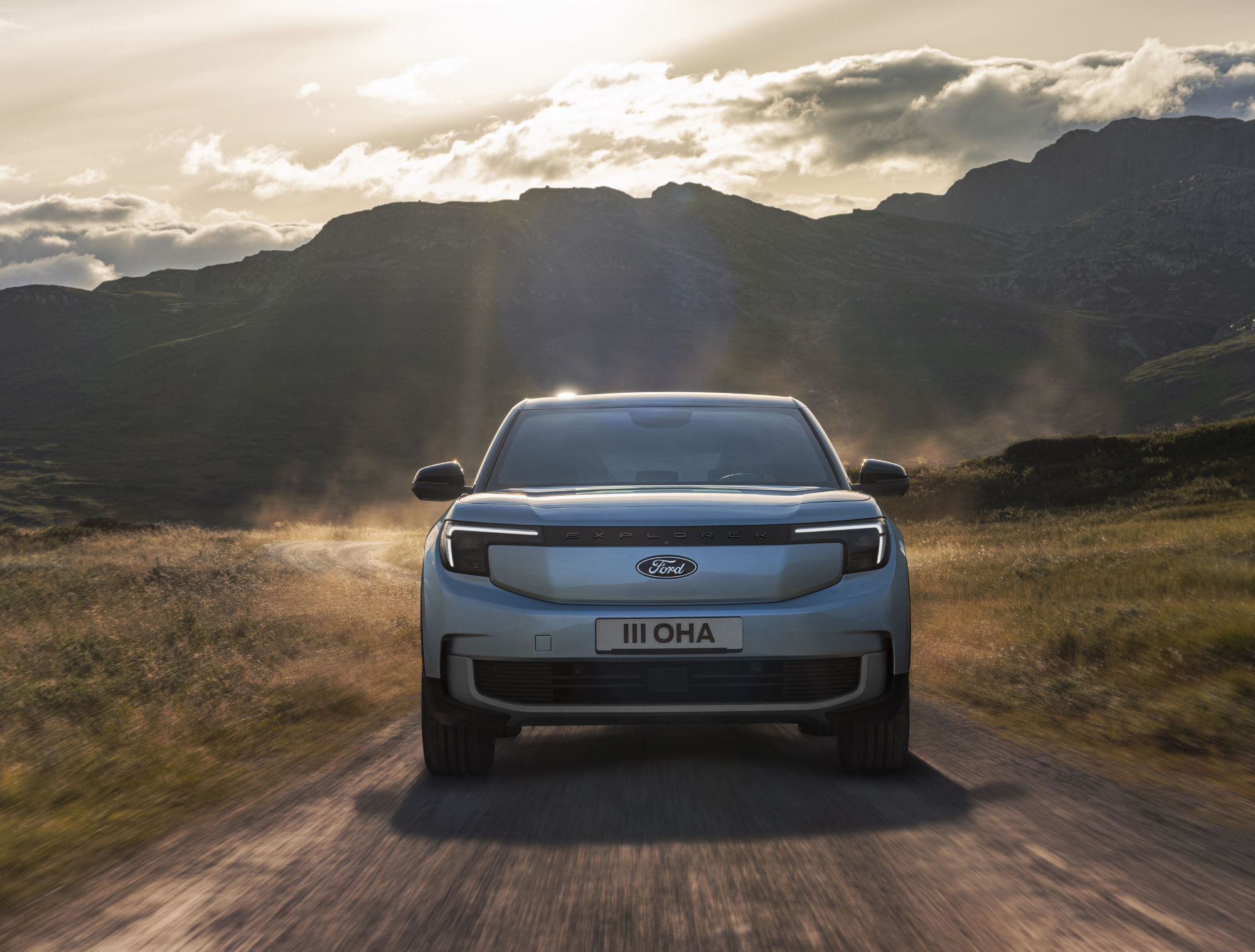 Ford Explorer Extended Range RWD