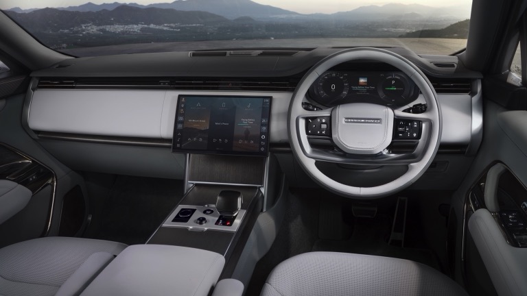 Land Rover Range Rover LWB EV550