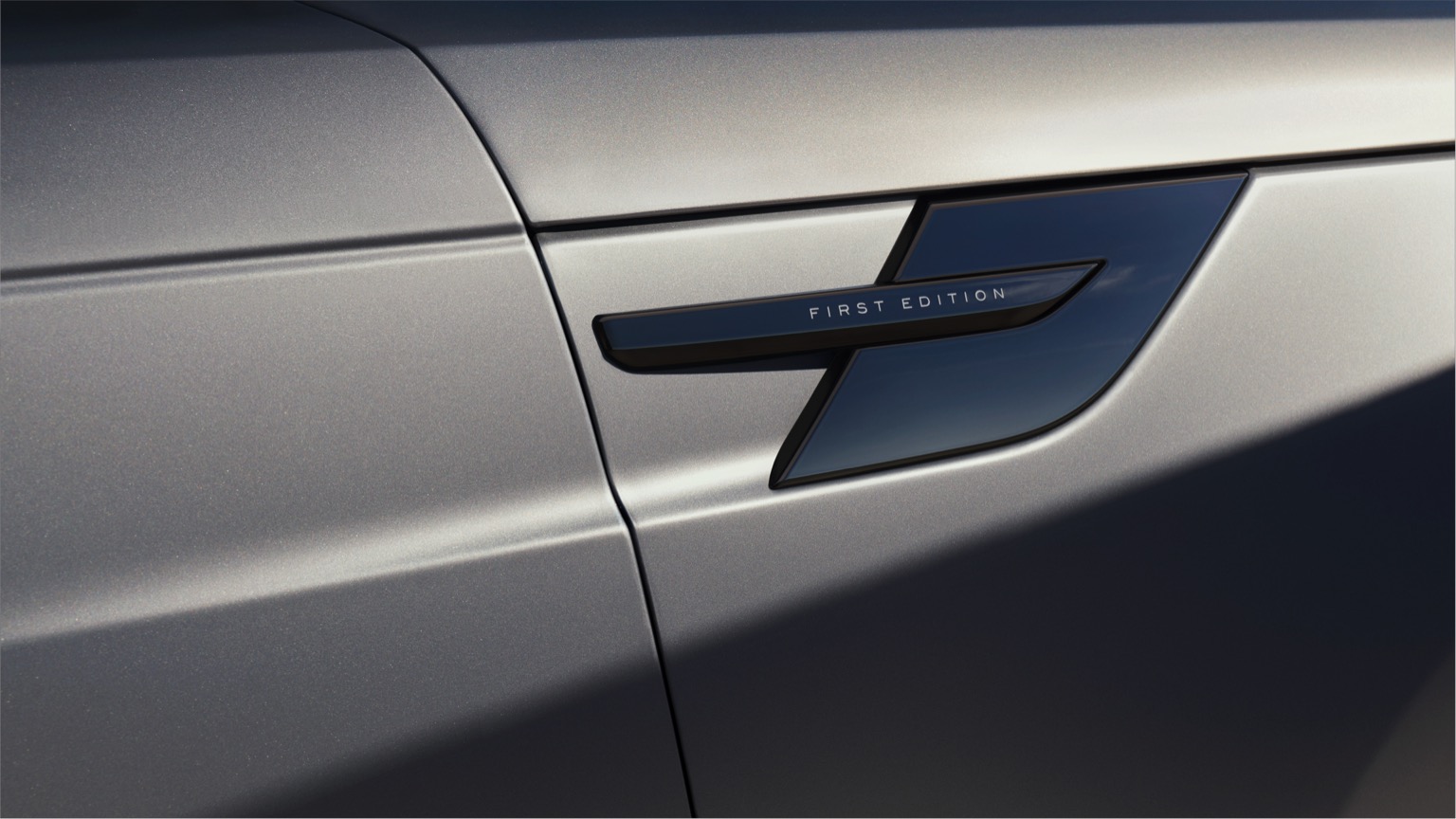 Land Rover Range Rover Sport EV550