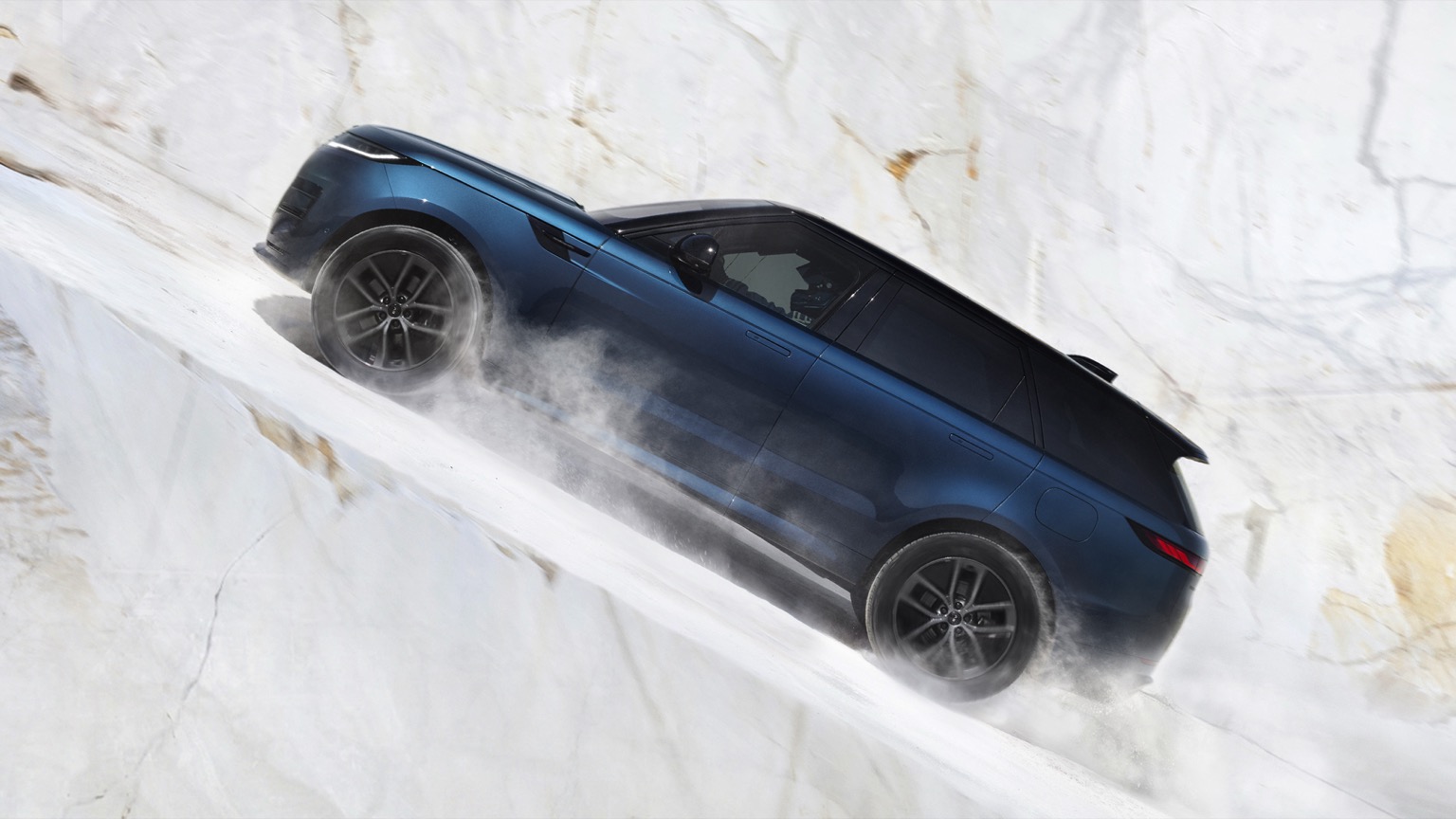 Land Rover Range Rover Sport EV550