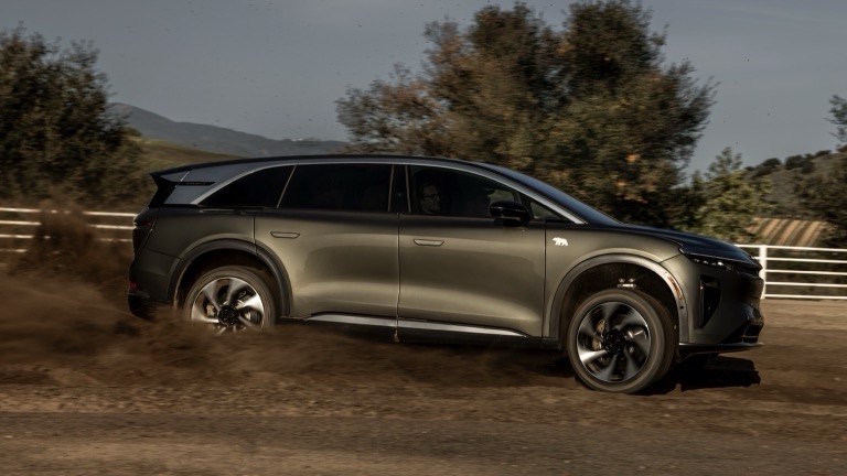 Lucid Gravity Grand Touring
