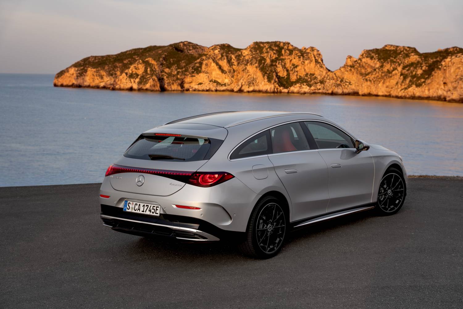 Mercedes-Benz CLA Shooting Brake 250+