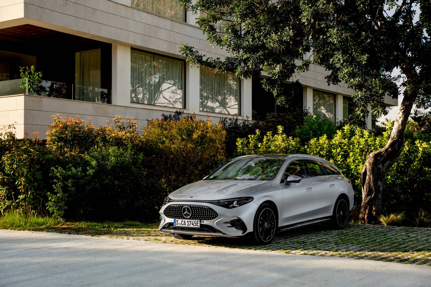 Mercedes-Benz CLA Shooting Brake 250+
