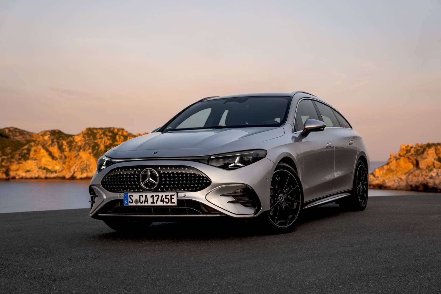 Mercedes-Benz CLA Shooting Brake 250+