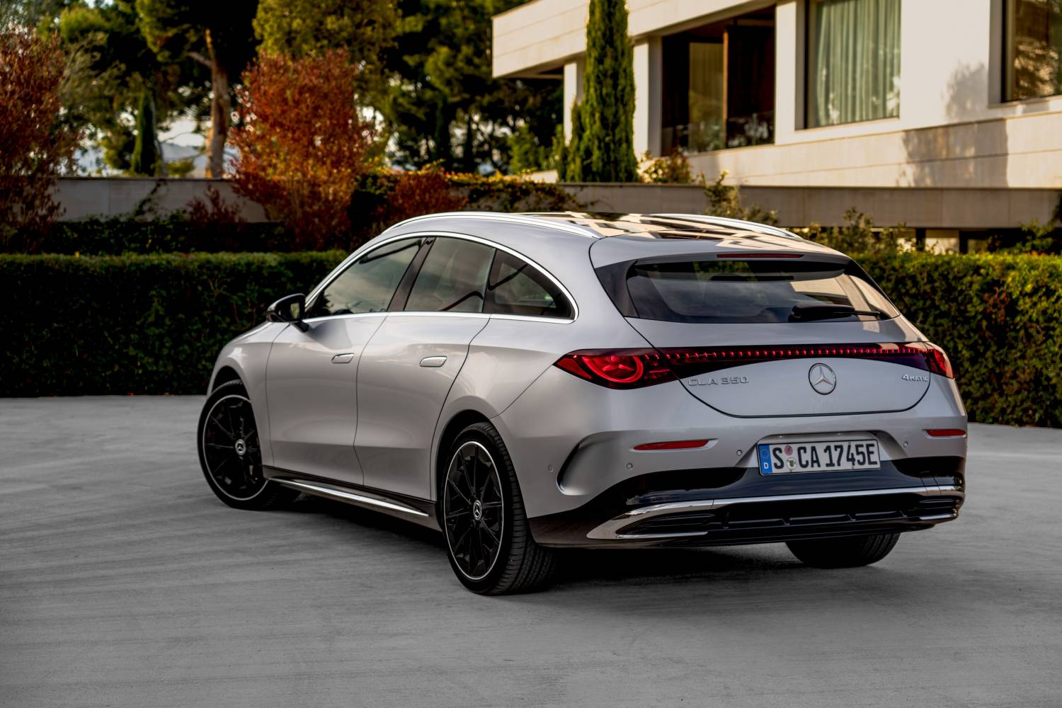 Mercedes-Benz CLA Shooting Brake 250+