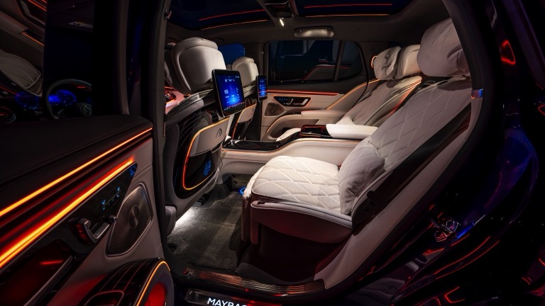 Mercedes-Benz EQS SUV Maybach 680