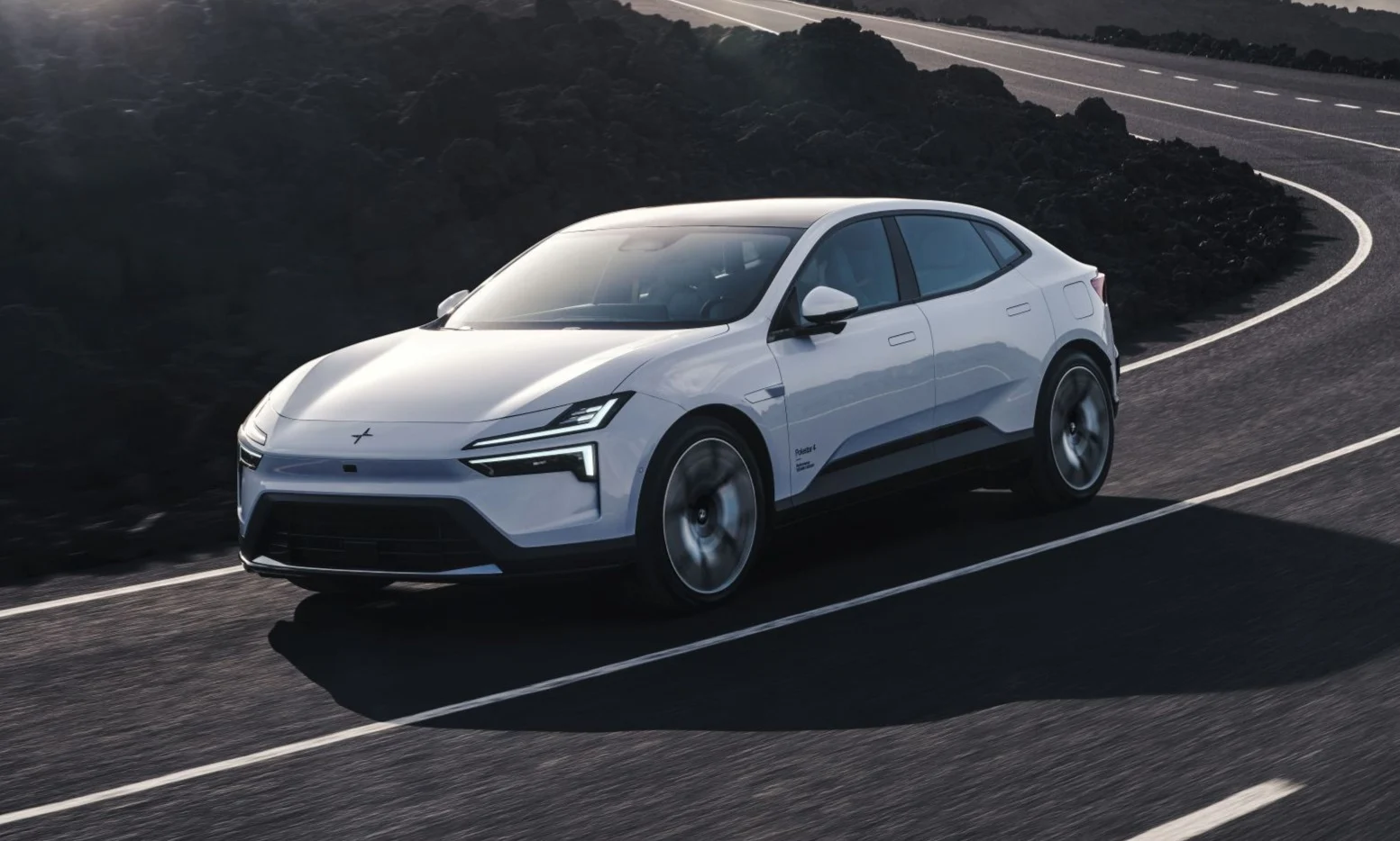 Polestar 4 Coupé Dual Motor