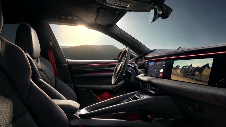 Porsche Macan GTS 2024