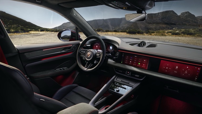 Porsche Macan GTS 2024