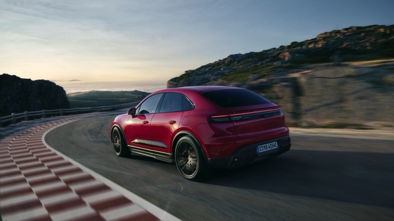 Porsche Macan GTS 2024