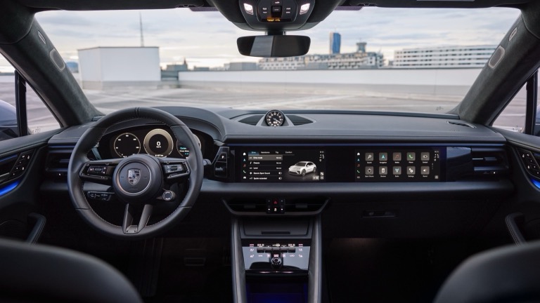 Porsche Macan Turbo Electric