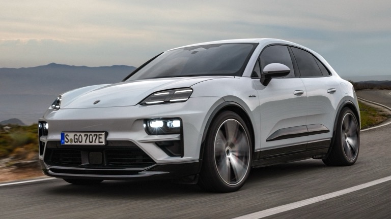 Porsche Macan Turbo EV