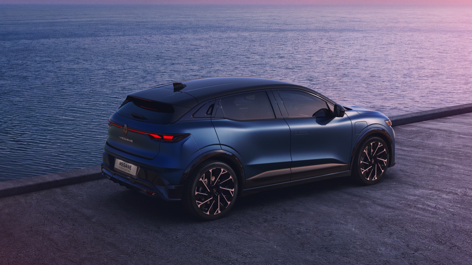 Renault Megane E-Tech 67 kWh 220hp
