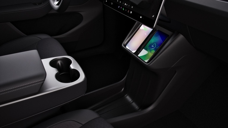 Tesla Model Y Standard RWD