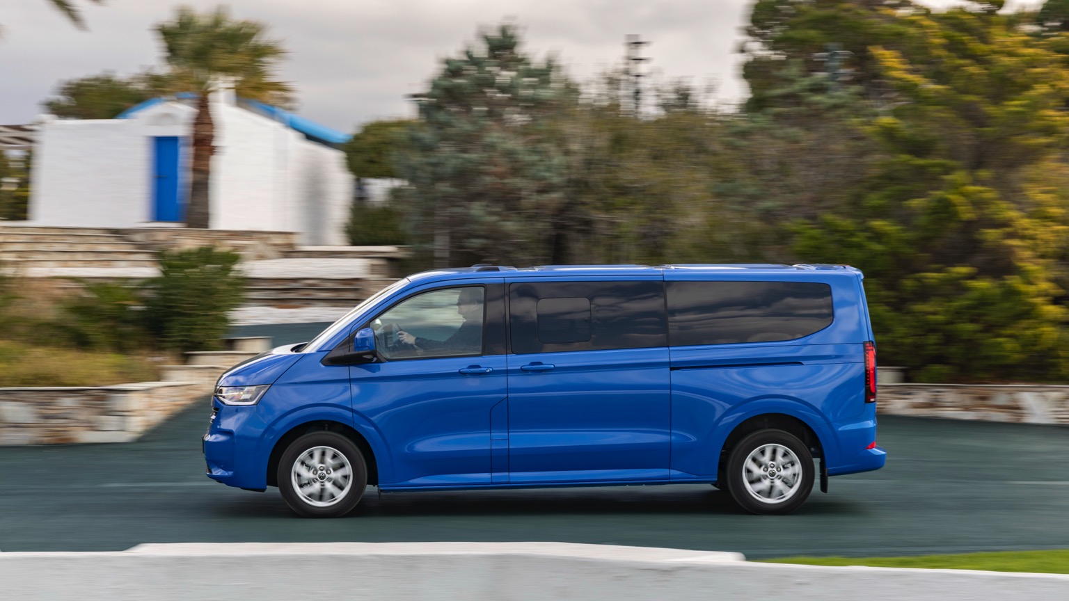 Volkswagen e-Caravelle L2 210 kW 4MOTION 71 kWh