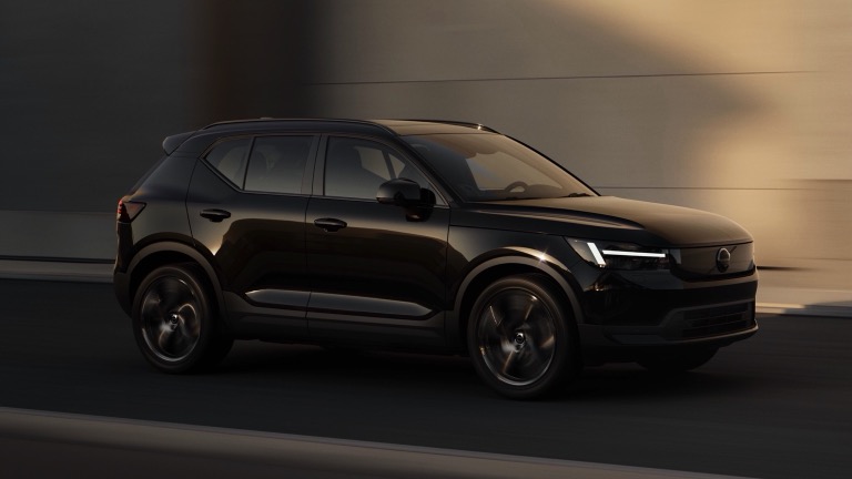 Volvo EX40 P5