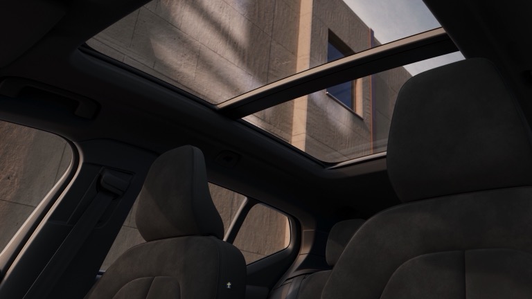 Volvo EX40 P8 Performance AWD