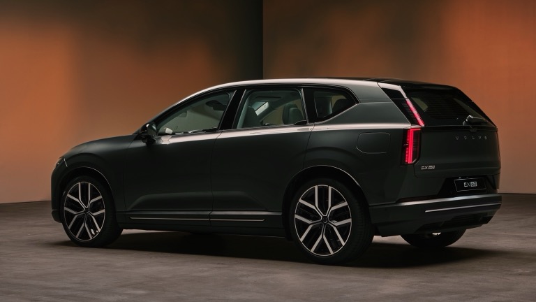 Volvo EX60 P10 AWD