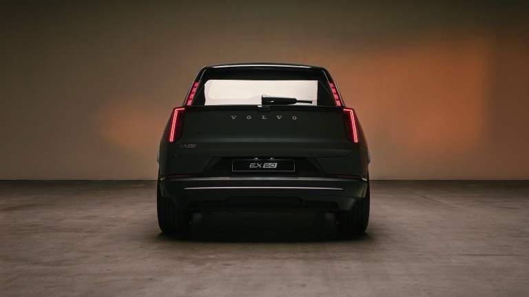 Volvo EX60 P12 AWD