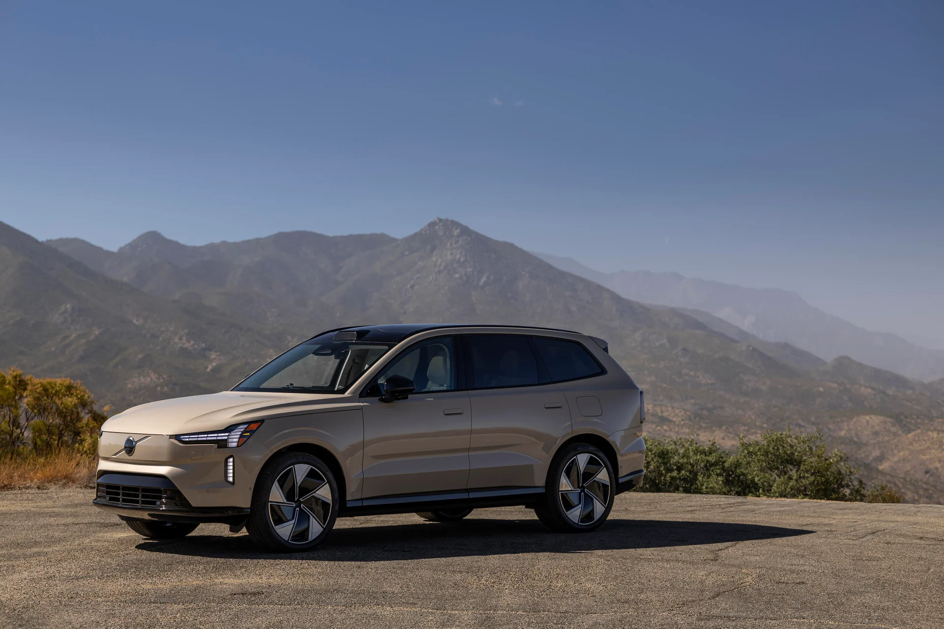 Volvo EX90 Twin Motor Performance