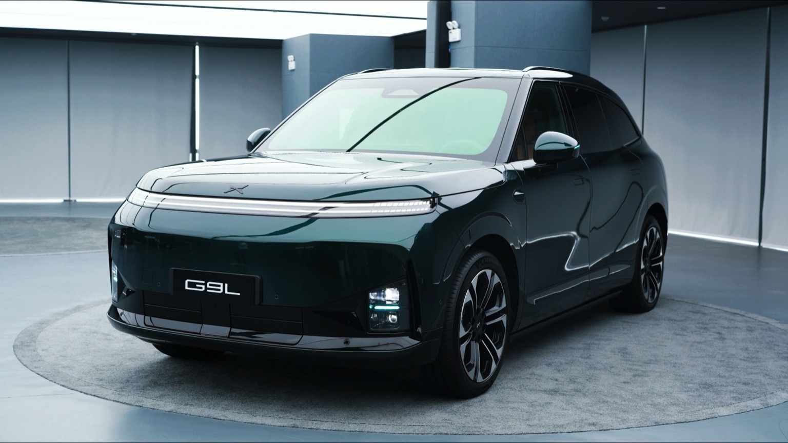 XPENG G9L RWD Long Range