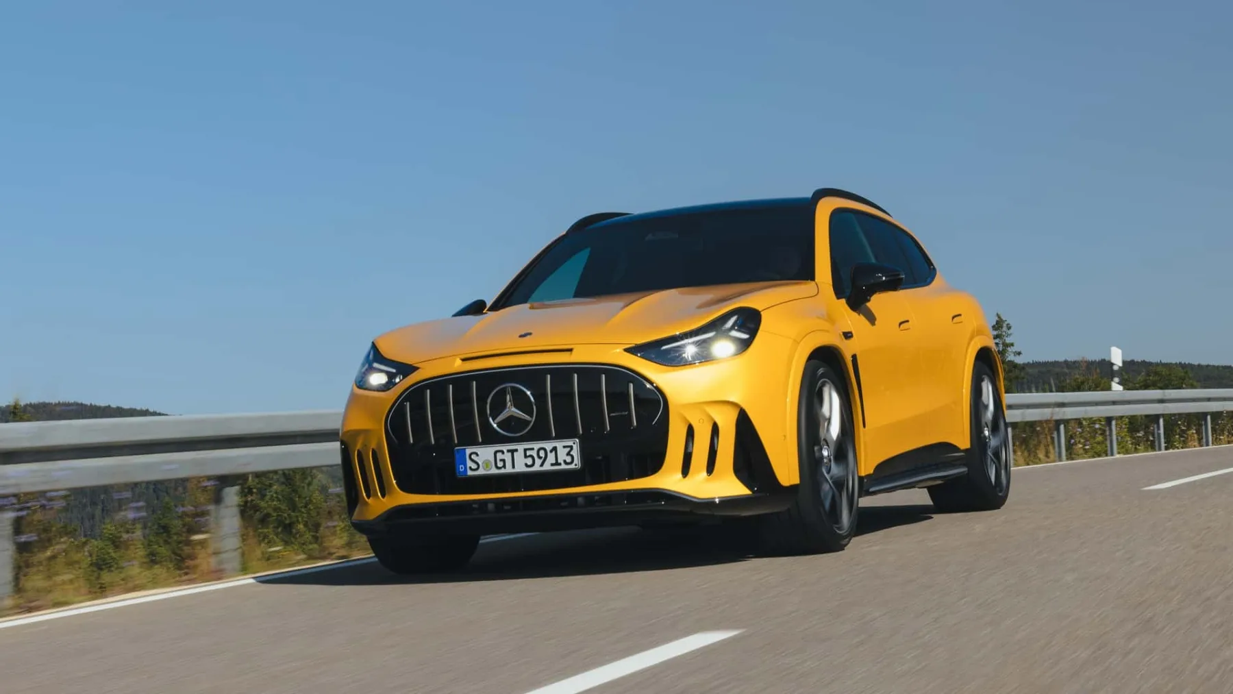 Novi Mercedes-AMG GT SUV: Električna pošast z 1.153 KM, tremi motorji in polnjenjem s 710 kW