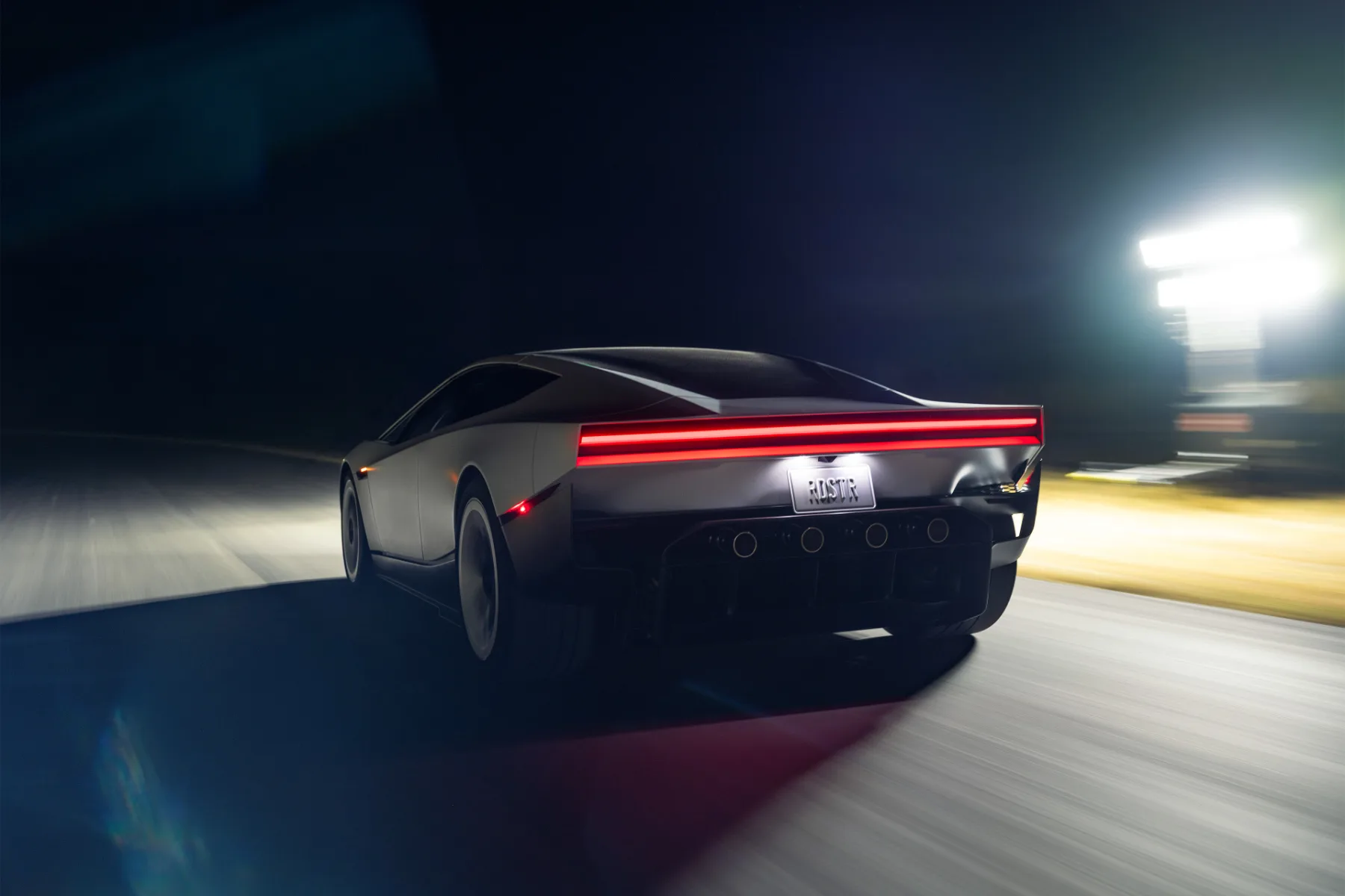 Leteča Tesla Roadster: Elon Musk je devet let obljubljal avto, nato pa ga je raje naučil leteti, slika 4