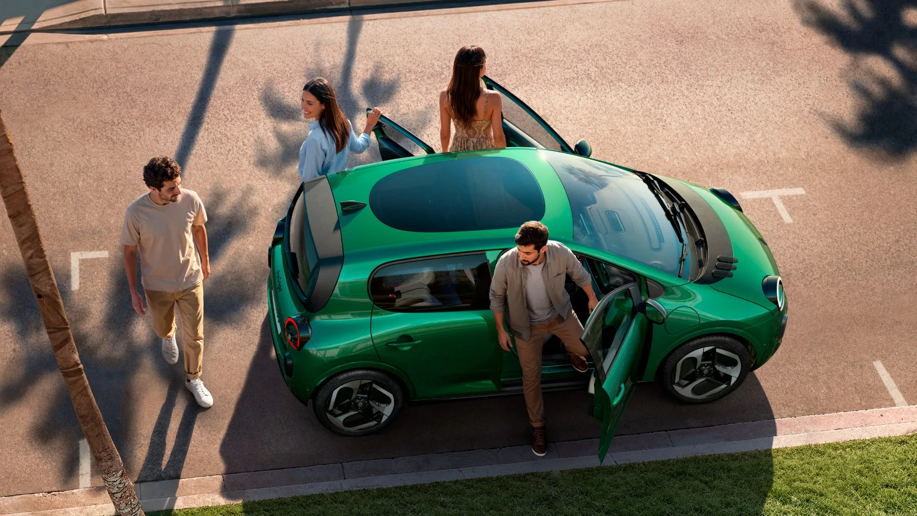 Renault Twingo E-Tech z nenavadno jajčasto streho Twingobay