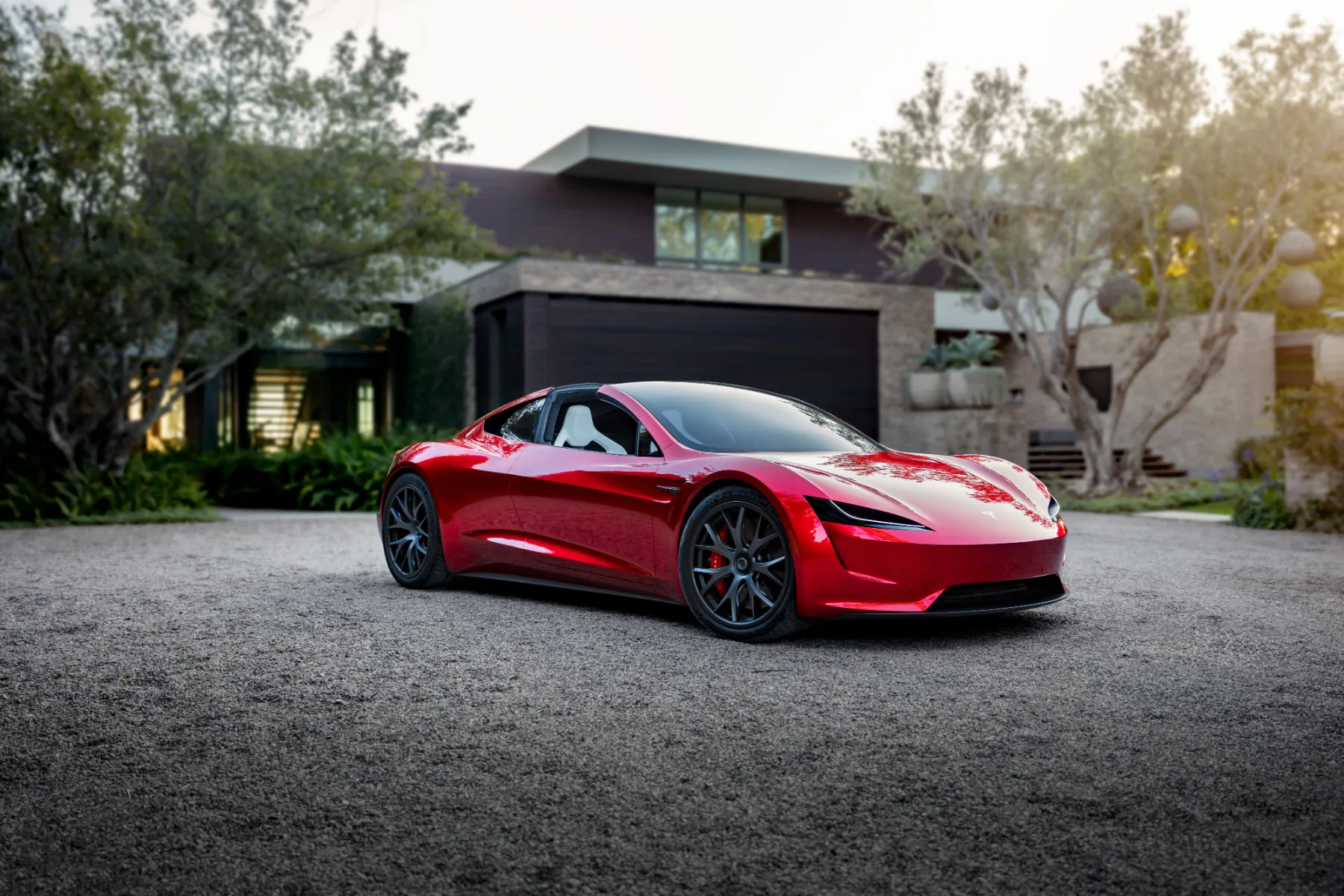 Tesla Roadster z raketnimi potisniki prihaja 1. oktobra