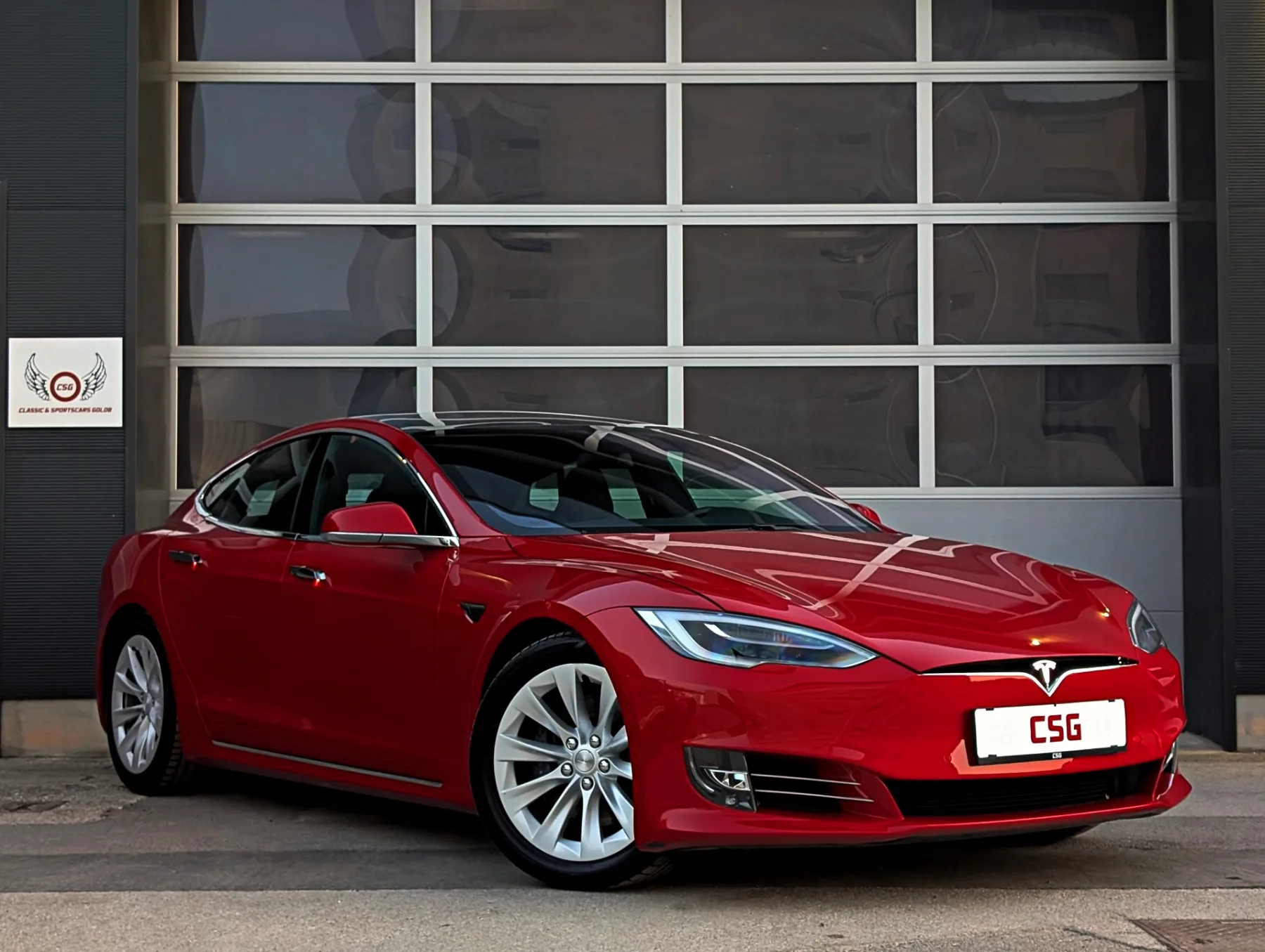Tesla Model S Long Range